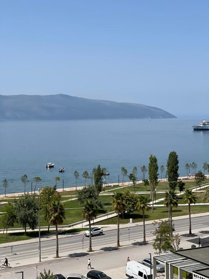Rias Seaside Apartments Vlorë Exterior foto