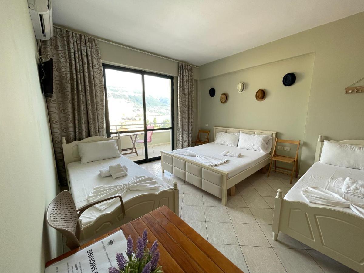 Rias Seaside Apartments Vlorë Exterior foto