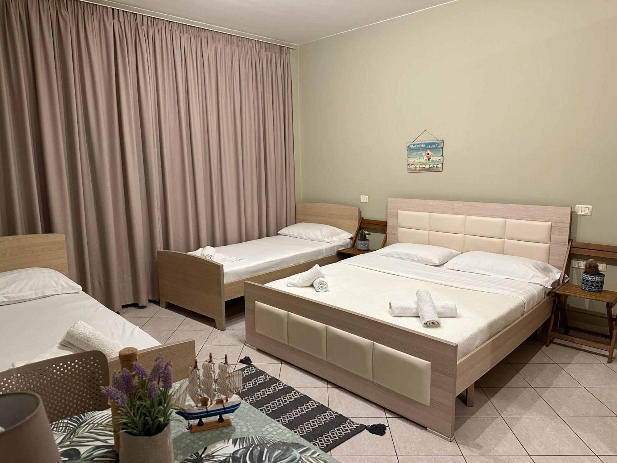 Rias Seaside Apartments Vlorë Exterior foto