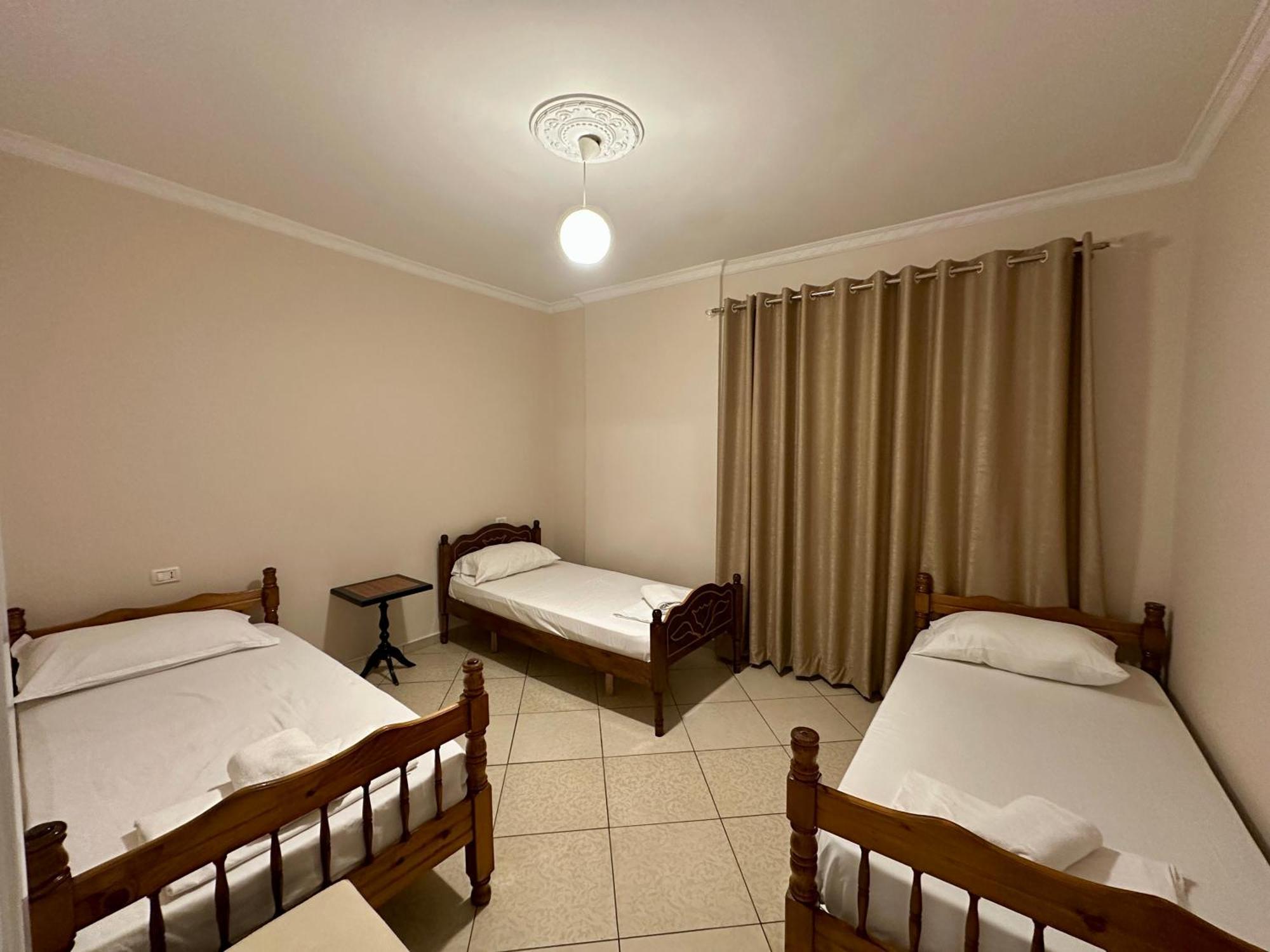 Rias Seaside Apartments Vlorë Exterior foto